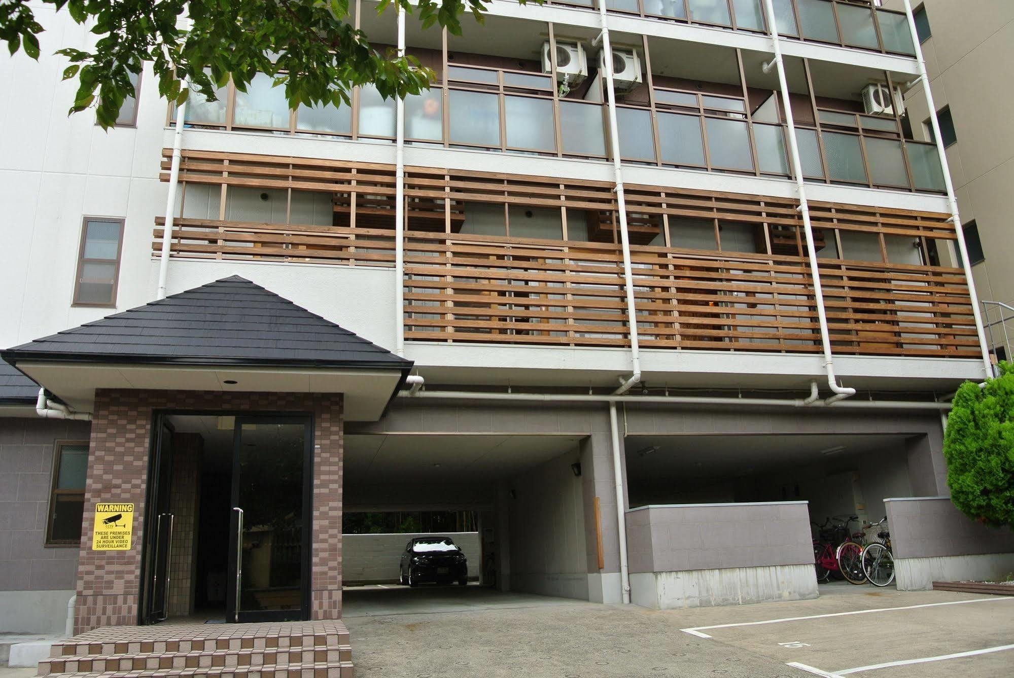 Backpackers Hotel Noosa Japan In Takatsuki Tonda מראה חיצוני תמונה
